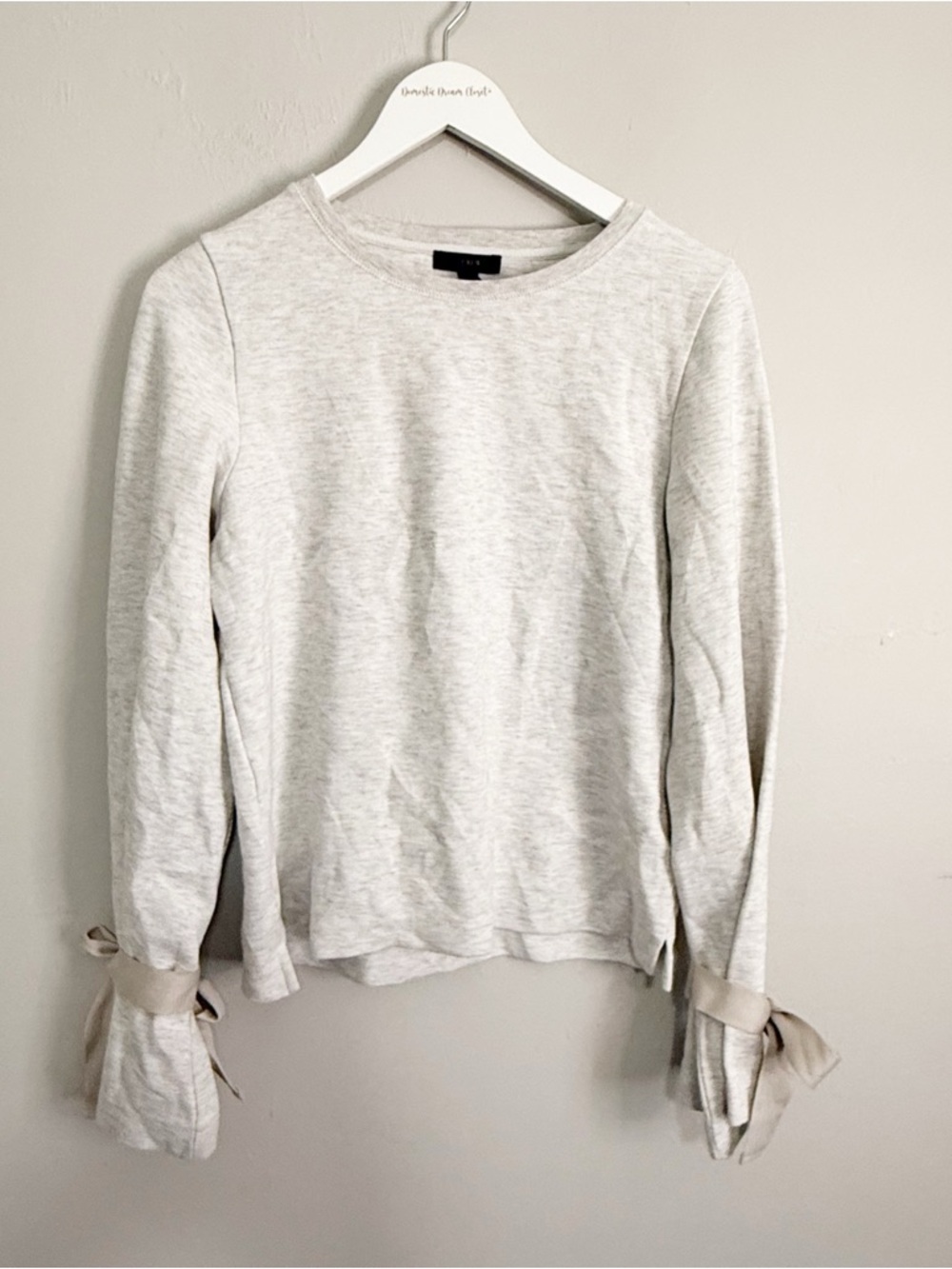 J CREW Women’s Gray Marled Tie Bell Sleeve Sweatshirt Pullover G8374 Size Small